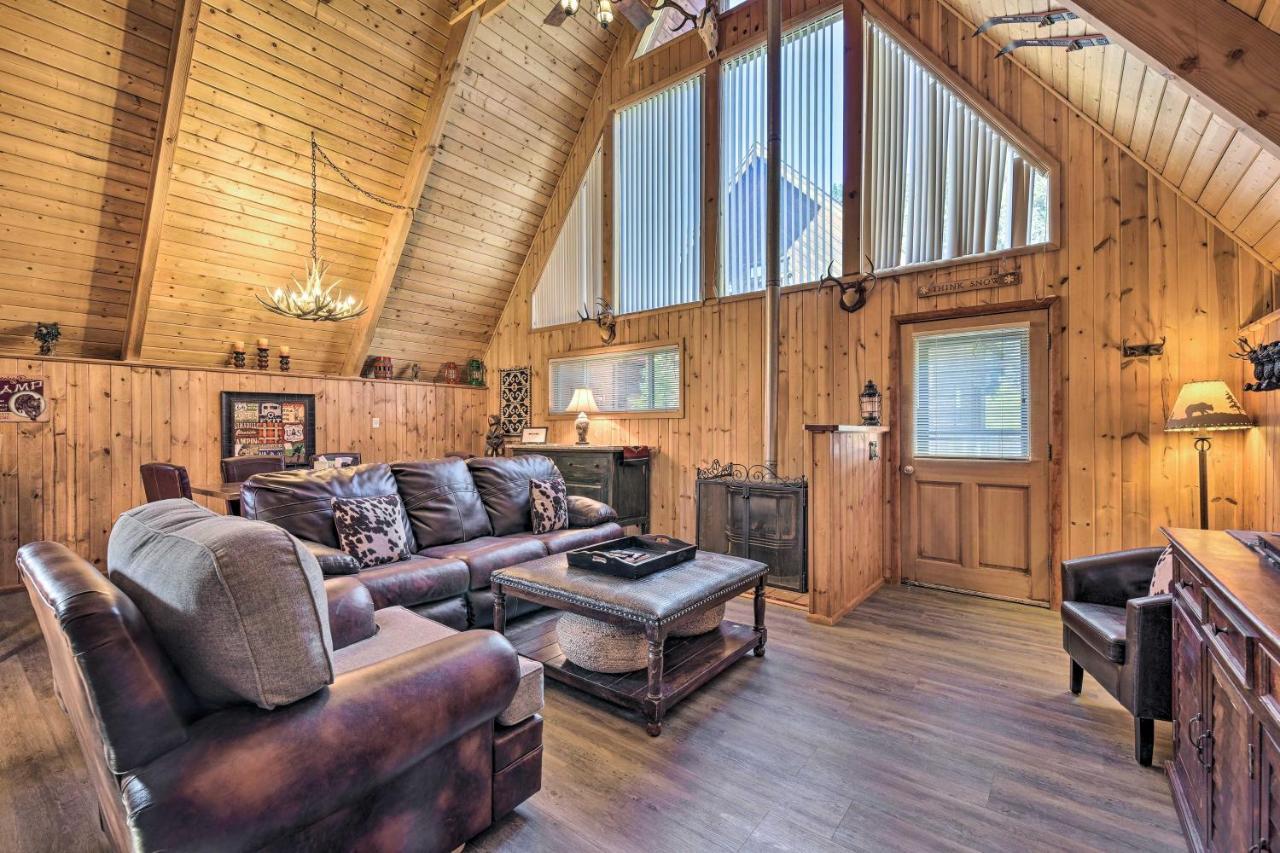 Ski-Inandski-Out Red River Cabin With Mtn Views! Eksteriør billede
